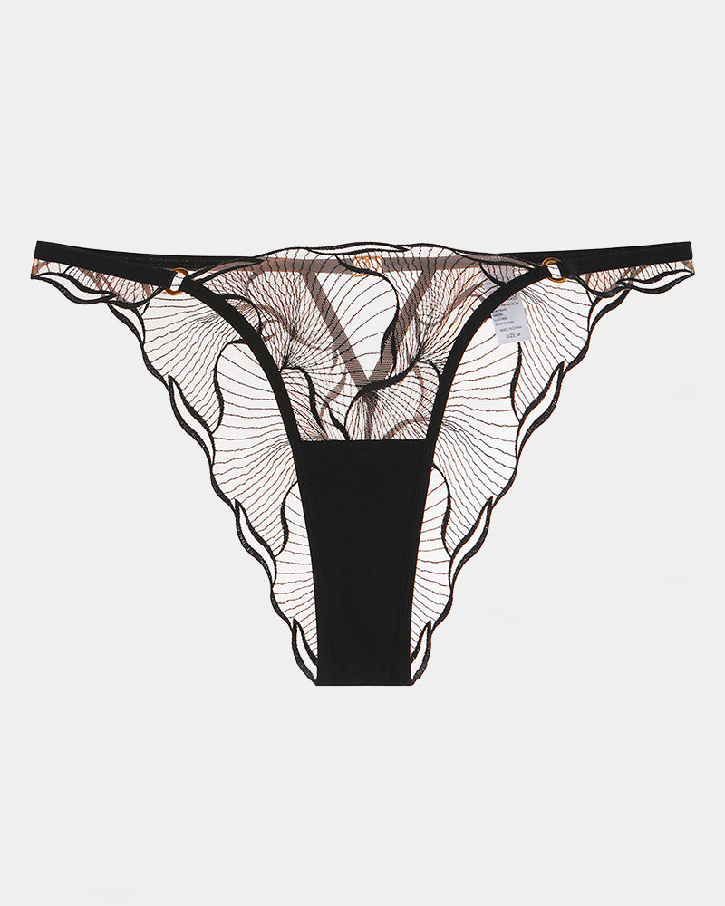 Black low rise lace panty with floral lace design, comfortable and breathable.